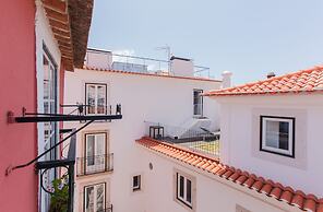 Alfama Sunny & Typical Apartment, By TimeCooler