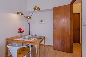 Light Filled Apartment, By TimeCooler