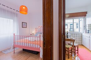 Light Filled Apartment, By TimeCooler