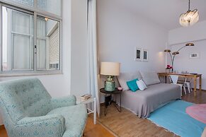 Light Filled Apartment, By TimeCooler