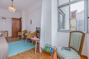 Light Filled Apartment, By TimeCooler