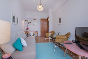 Light Filled Apartment, By TimeCooler