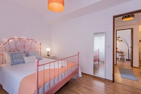 Light Filled Apartment, By TimeCooler