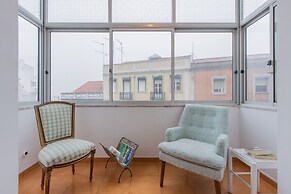 Light Filled Apartment, By TimeCooler