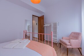 Light Filled Apartment, By TimeCooler