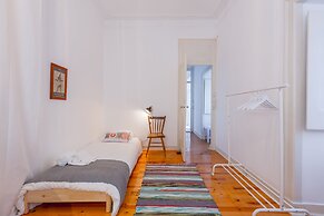 Spacious, Bright and Sunny Apartment, By TimeCooler