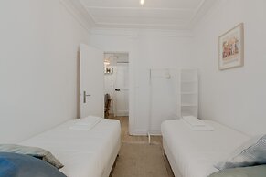Sunny Bairro Alto / Chiado Apartment, By TimeCooler