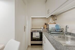 Sunny Bairro Alto / Chiado Apartment, By TimeCooler