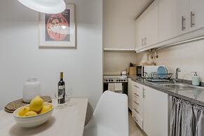 Sunny Bairro Alto / Chiado Apartment, By TimeCooler