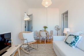 Renovated Sunny Apartment with Balcony, By TimeCooler