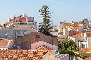 Renovated Sunny Apartment with Balcony, By TimeCooler
