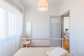 Renovated Sunny Apartment with Balcony, By TimeCooler