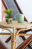 Renovated Sunny Apartment with Balcony, By TimeCooler