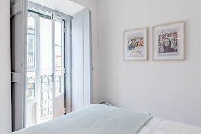 Alfama Spacious and Central Apartment, By TimeCooler