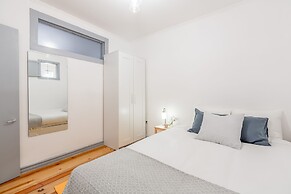 Alfama Spacious and Central Apartment, By TimeCooler