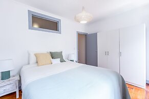 Alfama Spacious and Central Apartment, By TimeCooler