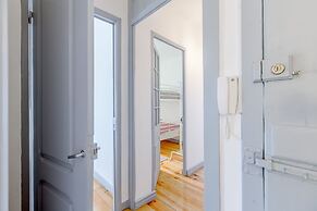 Alfama, Bright Spacious W/ Terrace Apartment, By TimeCooler