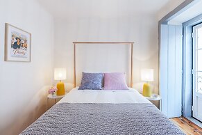 Alfama, Bright Spacious W/ Terrace Apartment, By TimeCooler