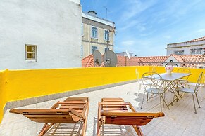 Alfama, Bright Spacious W/ Terrace Apartment, By TimeCooler