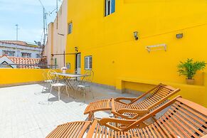 Alfama, Bright Spacious W/ Terrace Apartment, By TimeCooler