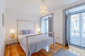 Alfama, Bright Spacious W/ Terrace Apartment, By TimeCooler