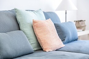 Alfama, Bright Spacious W/ Terrace Apartment, By TimeCooler