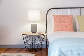 Bright & Spacious Alfama Typical Apartment, By TimeCooler