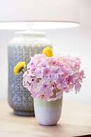 Bright & Spacious Alfama Typical Apartment, By TimeCooler