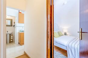 Light Filled Typical Apartment at Alfama, By TimeCooler