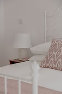 Bright & Spacious W/ Orange Tree Patio Apartment by TimeCooler