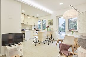 Light Apartment W/ Balcony Apartment by TimeCooler