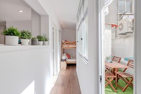 Sunny Apartment with Patio, By TimeCooler