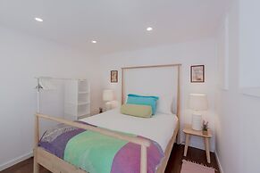 Sunny Apartment with Patio, By TimeCooler