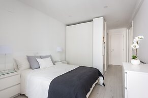 Light-Filled Apartment, By TimeCooler