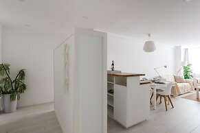 Light-Filled Apartment, By TimeCooler