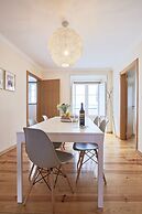 Renovated and Spacious Duplex Apartment With Patio, By TimeCooler