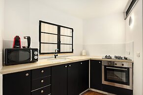 Modern-Rustic Haven in the City by Sea N Rent