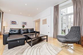 Stylish 3 Bed 3 bath in Kens High St