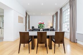 Stylish 3 Bed 3 bath in Kens High St