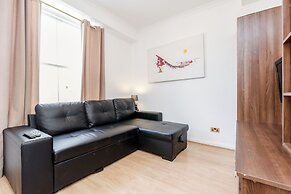 Kings Road Apartments