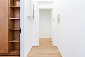 Kings Road Apartments