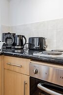 Kings Road Apartments