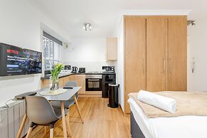 Kings Road Apartments