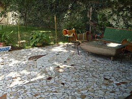 Studio in Tropical Garden
