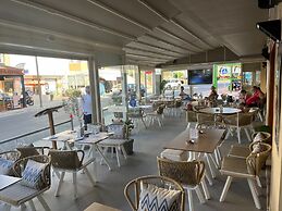 Acropolis Apartments