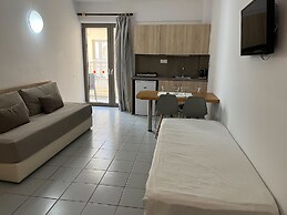 Acropolis Apartments