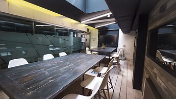 1n Student Hotel Camden - Students Only