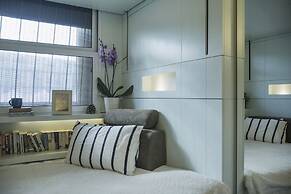 1n Student Hotel Camden - Students Only