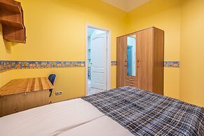 WINWINSTAY Art Nouveau Apartment