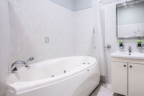 WINWINSTAY Art Nouveau Apartment